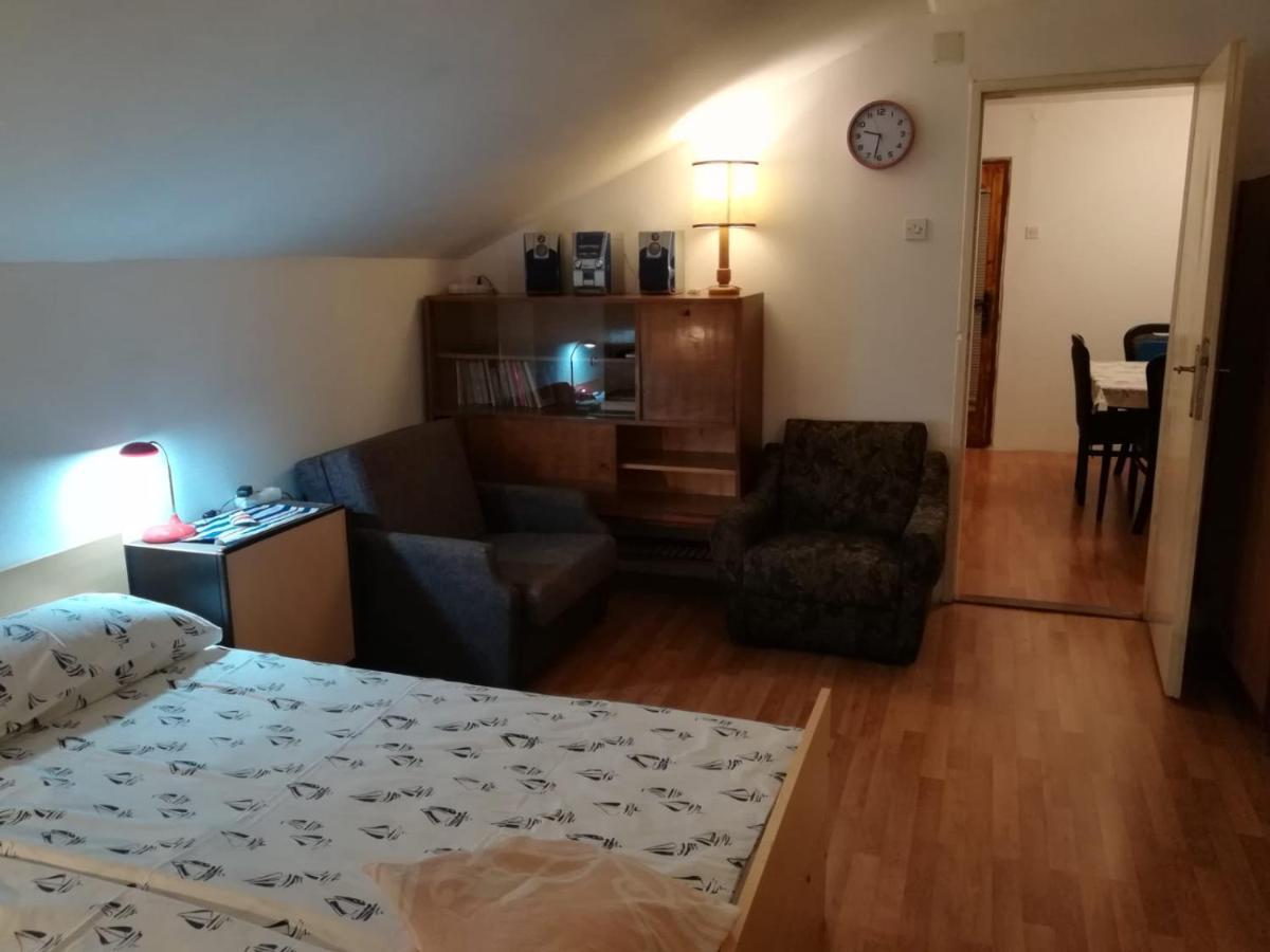 Raslina Sun Apartment Εξωτερικό φωτογραφία