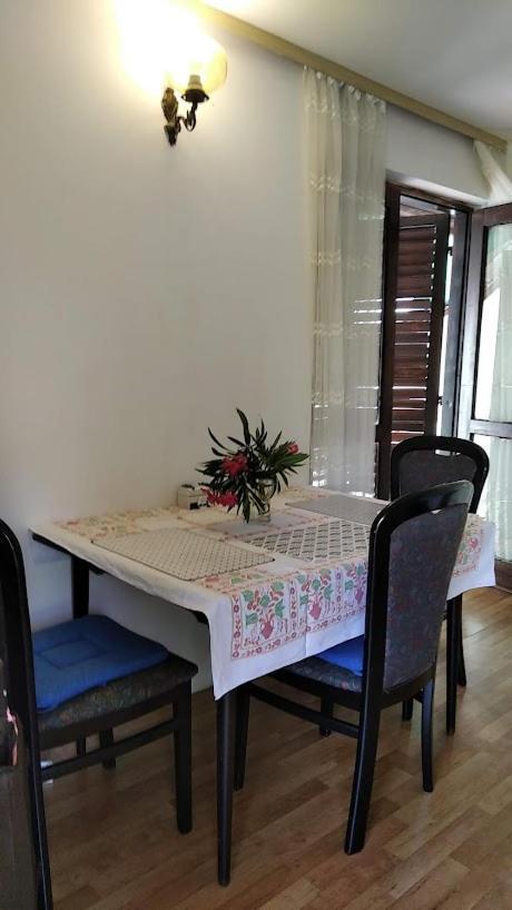 Raslina Sun Apartment Εξωτερικό φωτογραφία