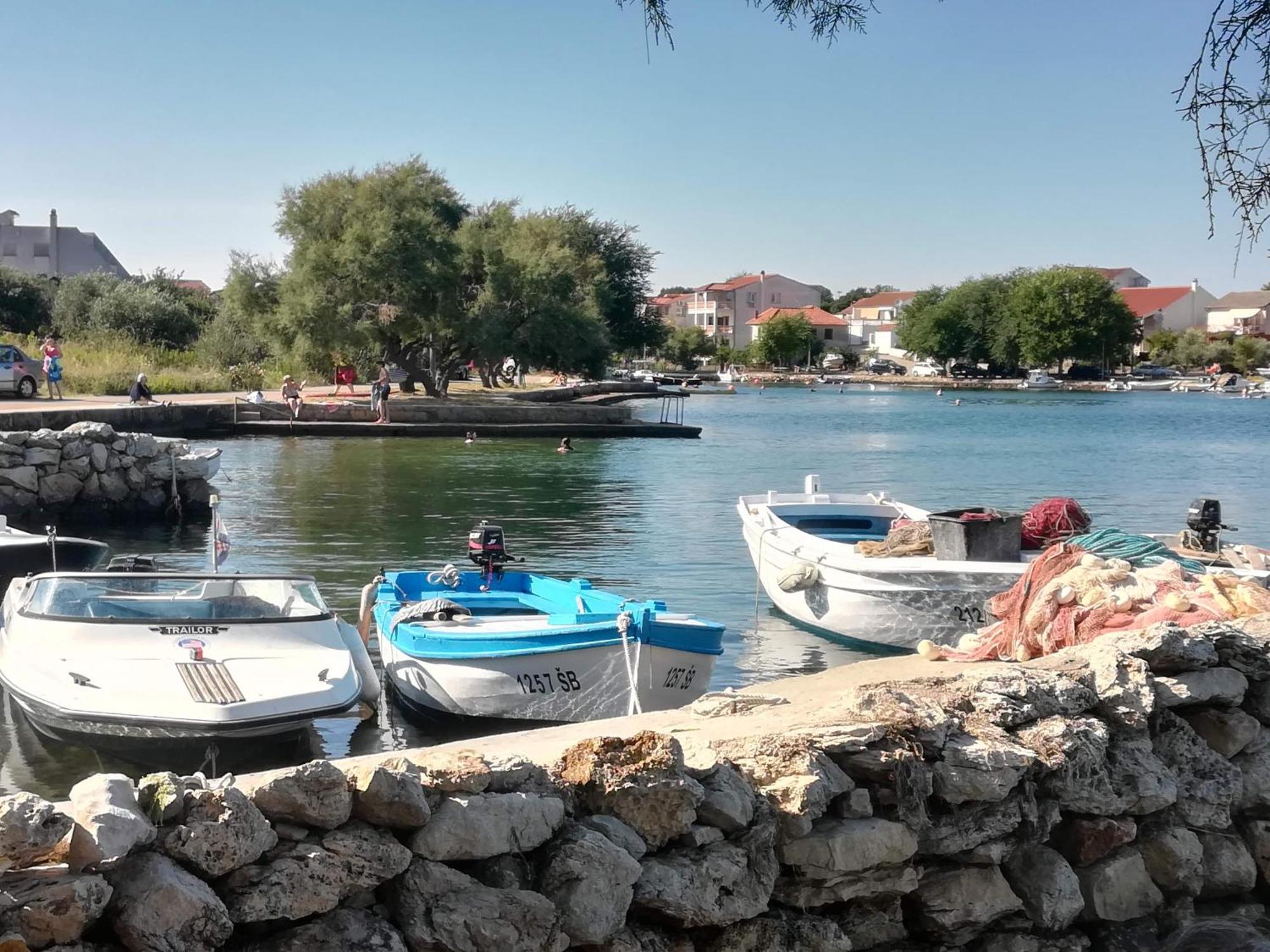 Raslina Sun Apartment Εξωτερικό φωτογραφία