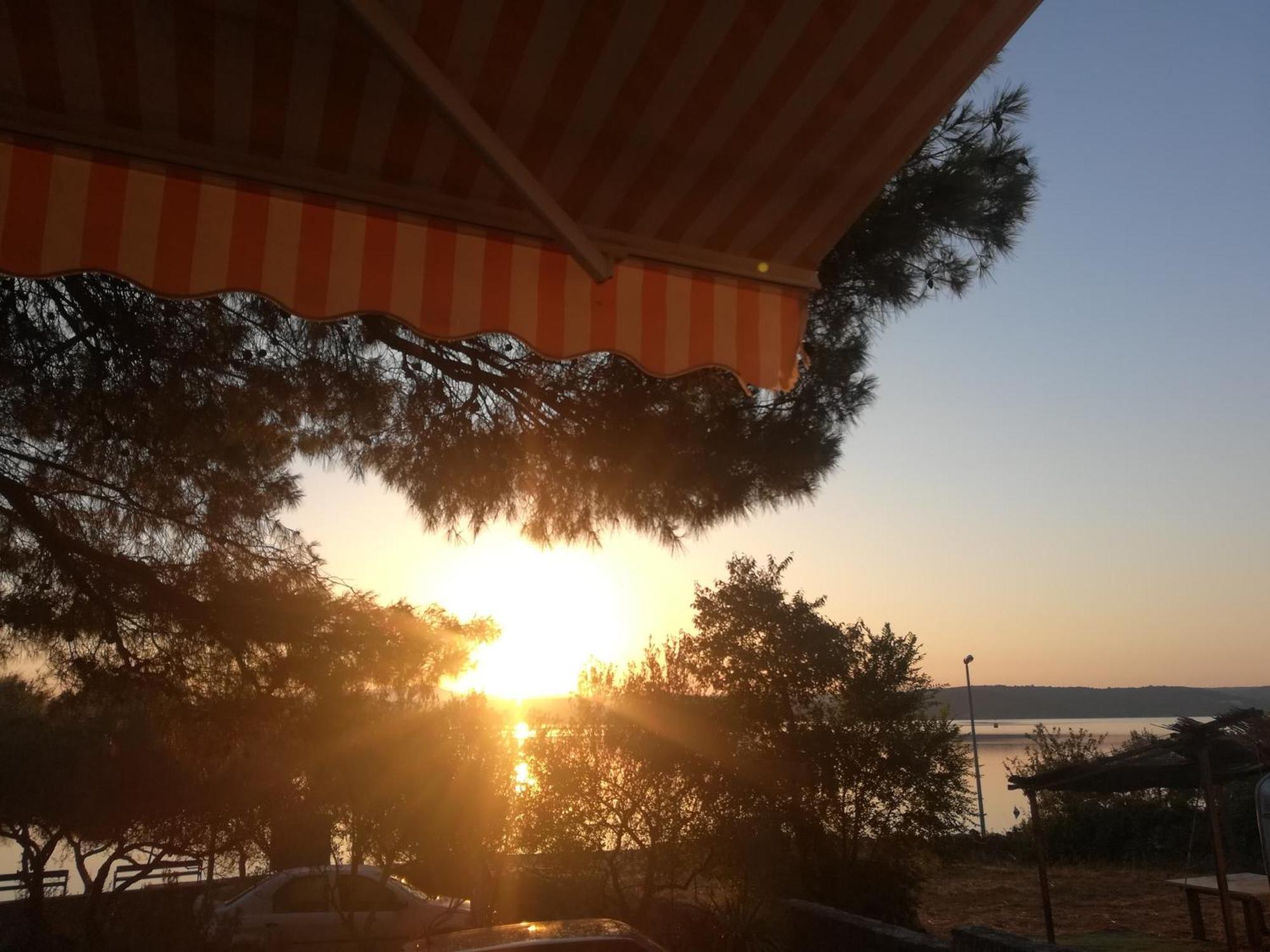 Raslina Sun Apartment Εξωτερικό φωτογραφία