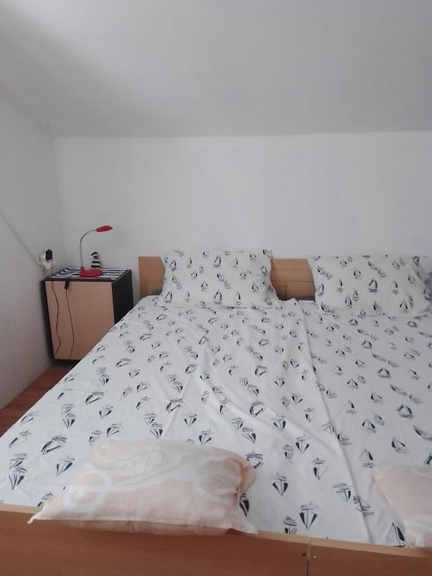 Raslina Sun Apartment Εξωτερικό φωτογραφία