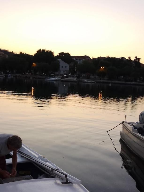 Raslina Sun Apartment Εξωτερικό φωτογραφία